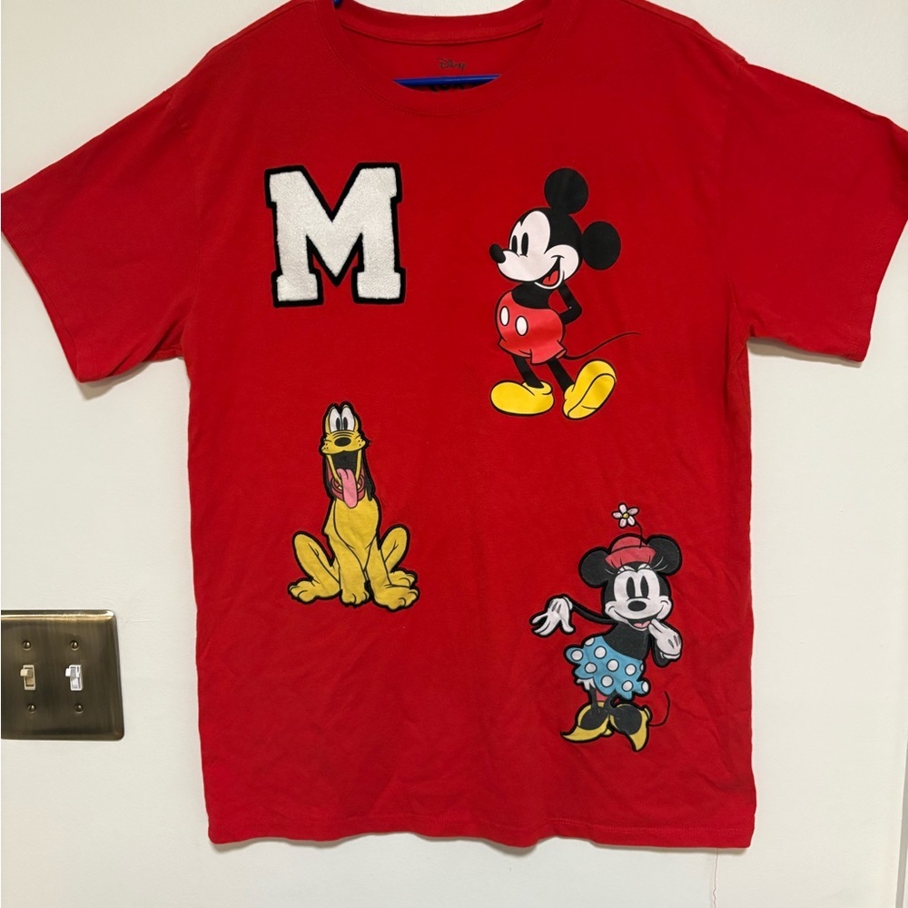 Disney Mickey & Friends Red Embroidered Multi-Character Tee T-Shirt SZ Lg - RARE